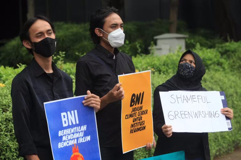 Bagaimana Aturan Indonesia Belum Menjamin Obligasi Hijau Bebas ‘Greenwashing’