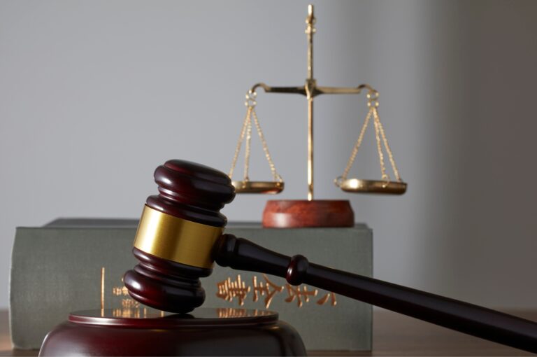 Kita Belum Punya UU Contempt of Court